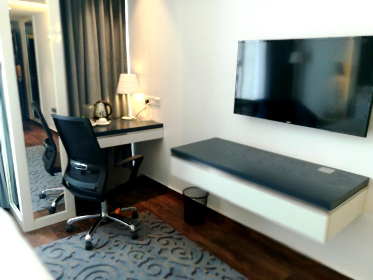 Grace 21 Smart Hotel ธากา ภายนอก รูปภาพ